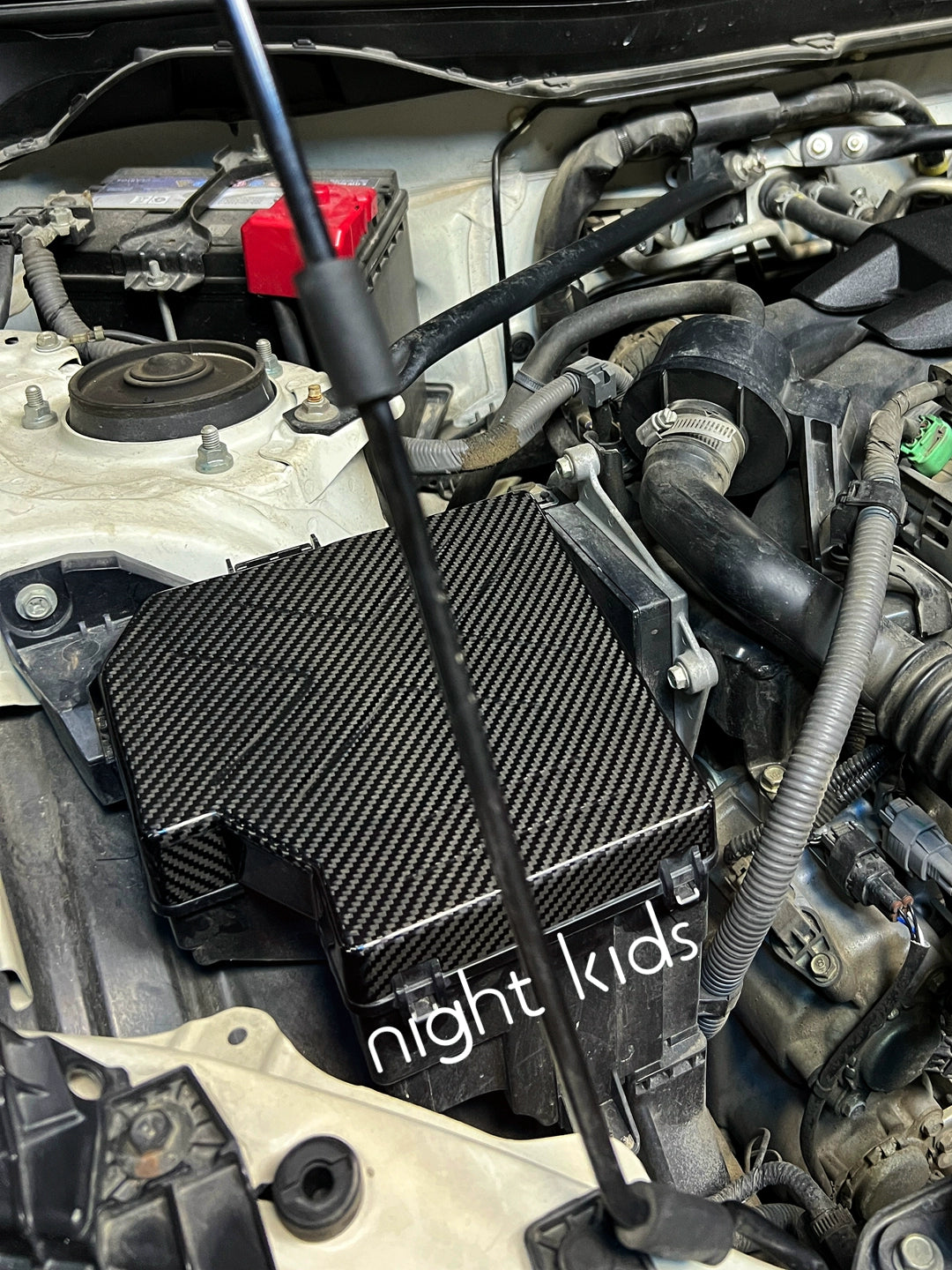Toyota 86/Subaru BRZ Carbon Fiber Fuse Box Lid (2012-2021)