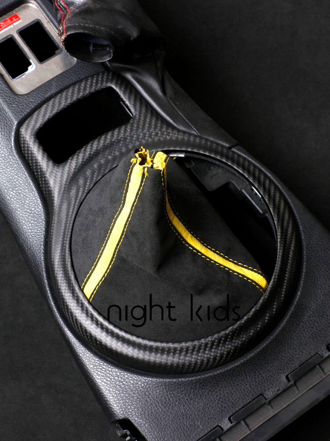 Toyota 86/Subaru BRZ Carbon Fiber Shift Bezel (2013-2022)