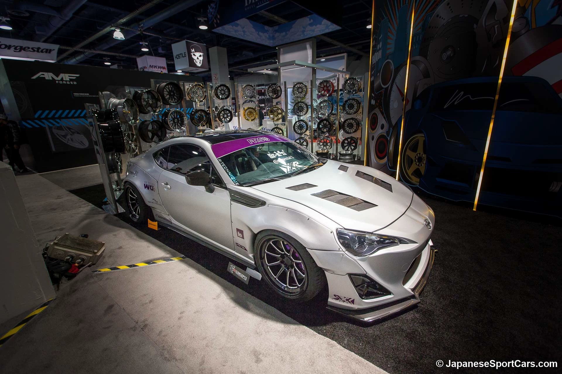 Applicable to Toyota FT86 Rocket Bunny Surround Subaru BRZ Modified Parts Rocket Rabbit Wide-Body Wheel Eyebrow Cover